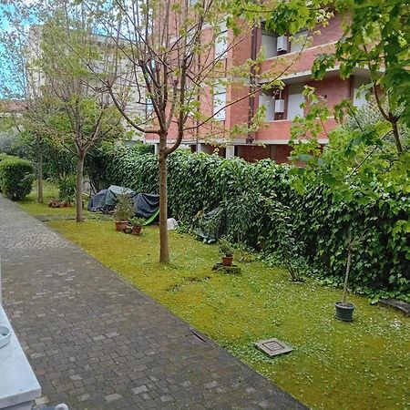 Casa Vacanze Lida Marina Di Carrara Dış mekan fotoğraf